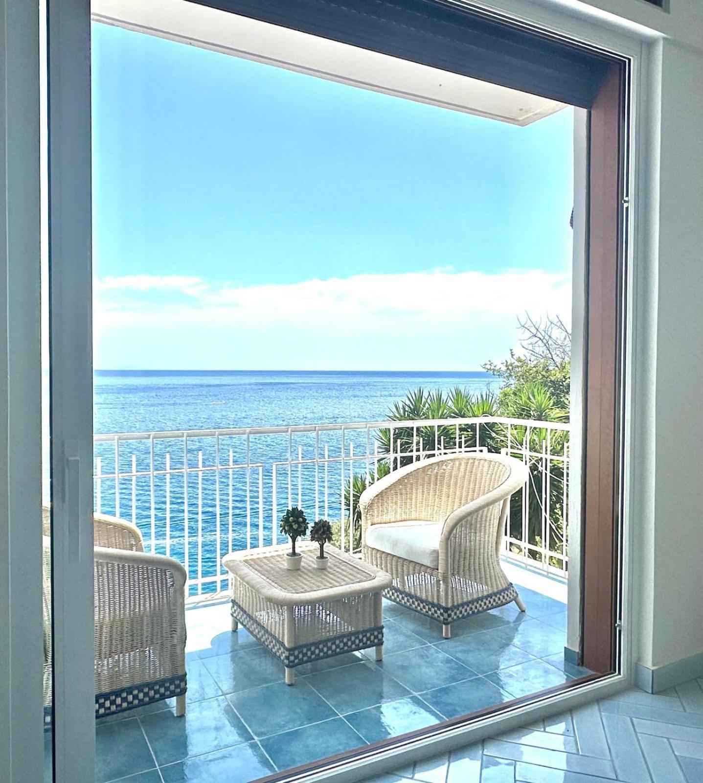 Dimora Collection - Amalfi - Boutique Luxury Residence With Direct Sea View And Access Exterior foto